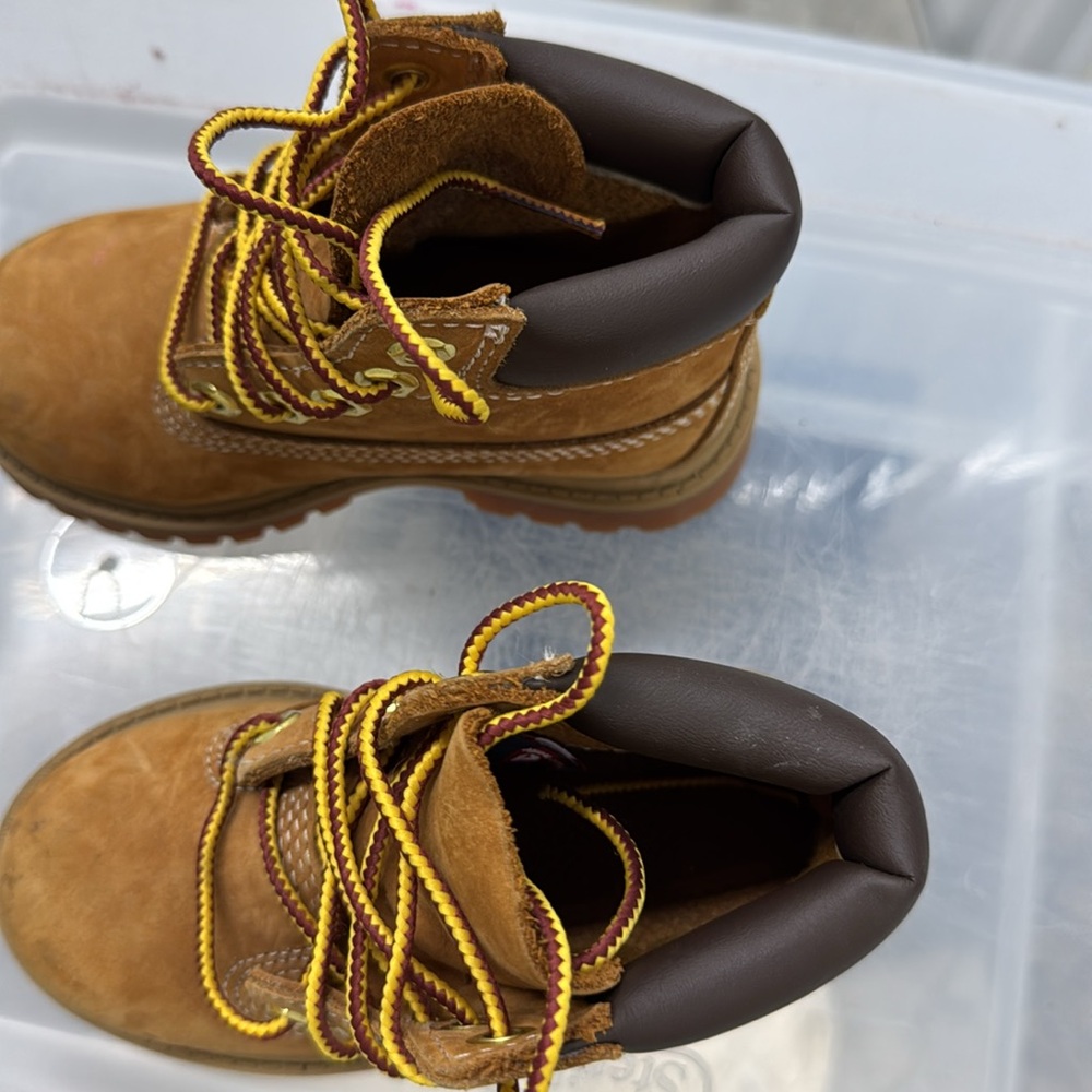 Timberlands - Picture 4 of 7